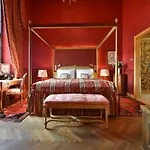 Chateau Garden Retreat 4* Loucen