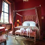 Chateau Garden Retreat 4*