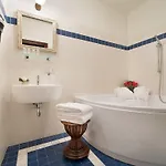 Chateau Garden Retreat Hotel Loucen
