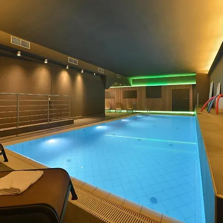 Otel Chateau Garden Retreat 4*