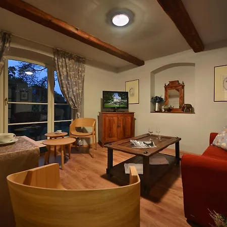 Chateau Garden Retreat 4*