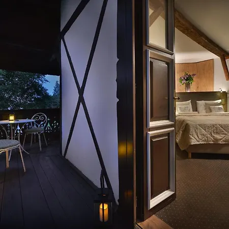Chateau Garden Retreat