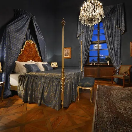 Chateau Garden Retreat Hotel 4*