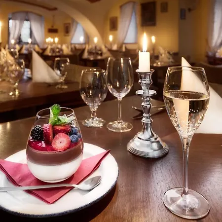 فندق Chateau Garden Retreat
