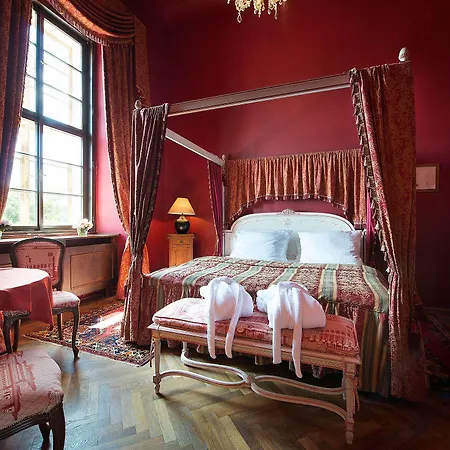 Chateau Garden Retreat 4*