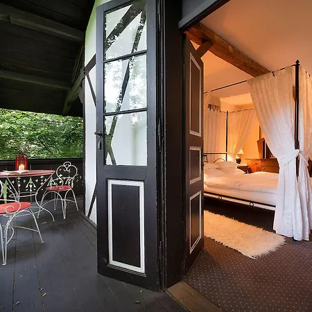 Chateau Garden Retreat