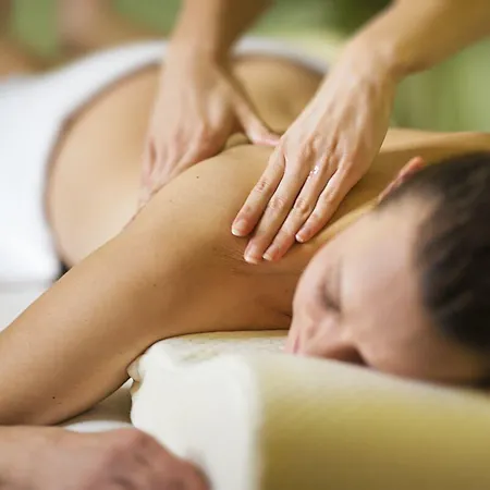 Chateau Garden Retreat Ξενοδοχείο Loučeň