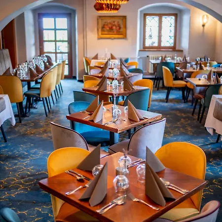 Otel Chateau Garden Retreat 4*