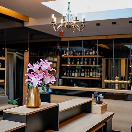 Ξενοδοχείο Chateau Garden Retreat