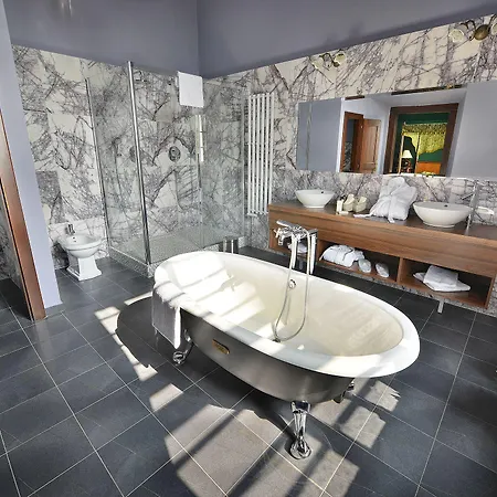 Ξενοδοχείο Chateau Garden Retreat Loučeň