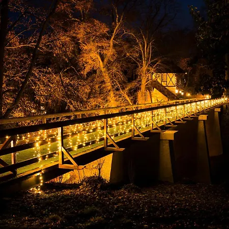 Chateau Garden Retreat Loučeň
