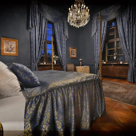 Chateau Garden Retreat Hotel Loucen
