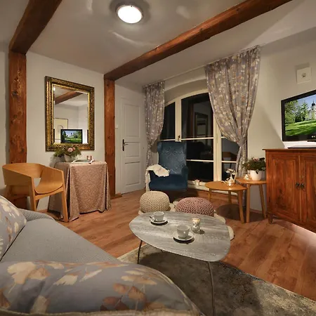 Chateau Garden Retreat 4*