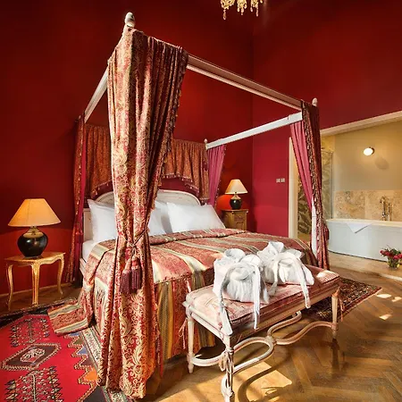 Chateau Garden Retreat 4* Loučeň