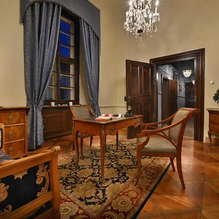 Chateau Garden Retreat
