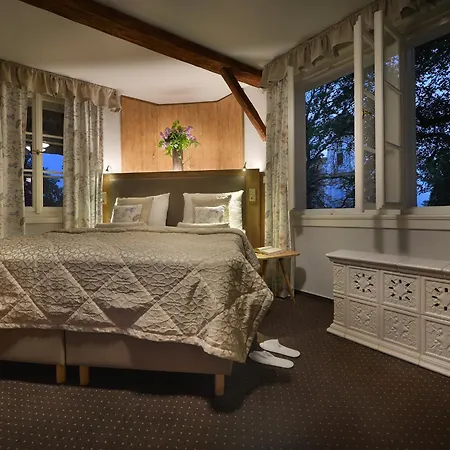 Chateau Garden Retreat Hotel 4*