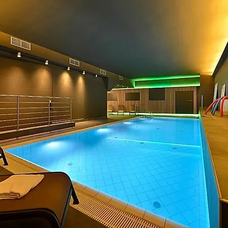 Hotel Chateau Garden Retreat 4*