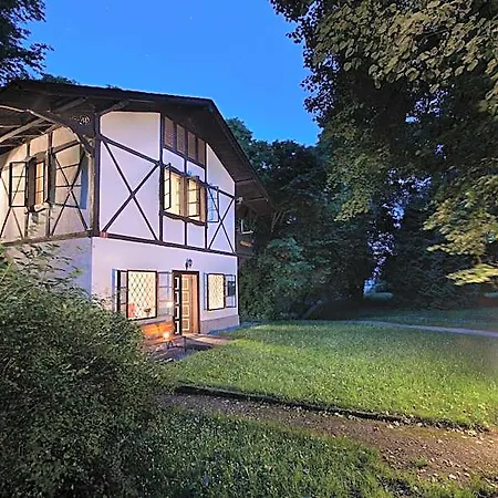 Chateau Garden Retreat Hotel Loučeň