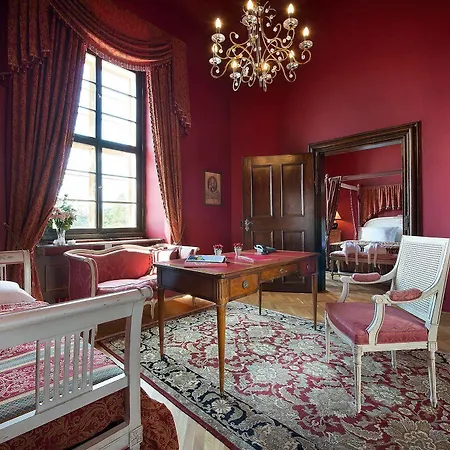 Chateau Garden Retreat Loučeň