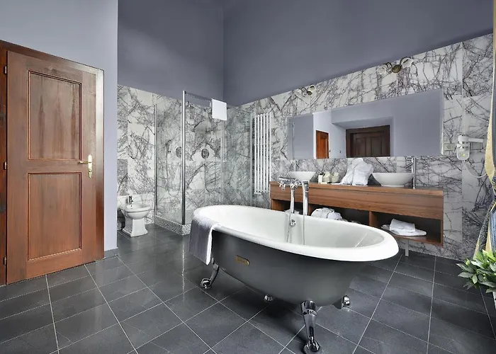 Chateau Garden Retreat 4*