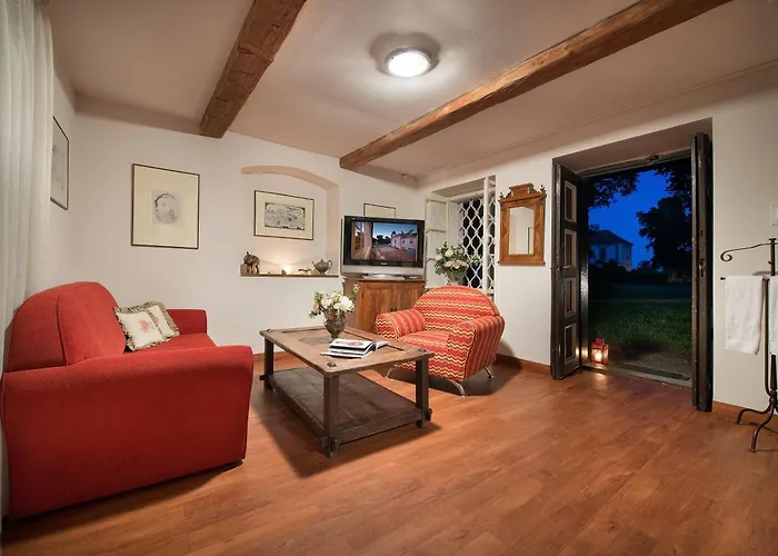 Hotel Chateau Garden Retreat