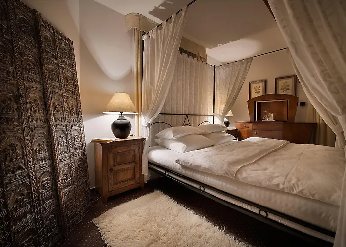 Chateau Garden Retreat 4*