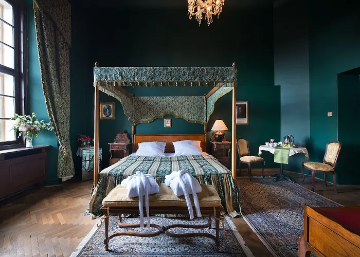 Hotel Chateau Garden Retreat Loučeň